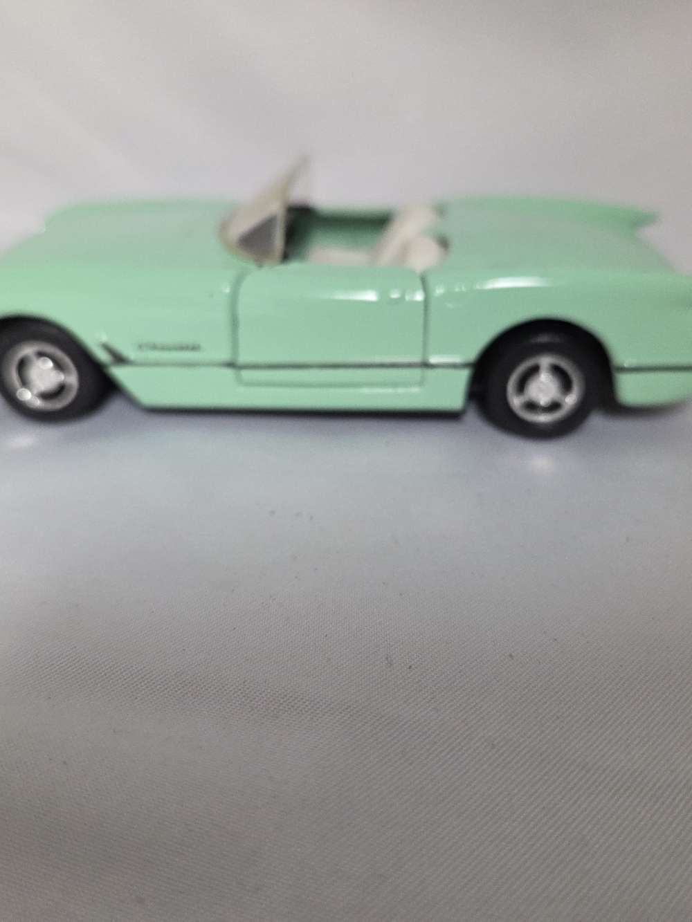 1956‎ Chevrolet Corvette 1:32 scale diecast Unbranded Teal Pull-back Action